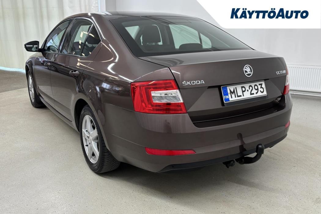 SKODA Octavia 2013