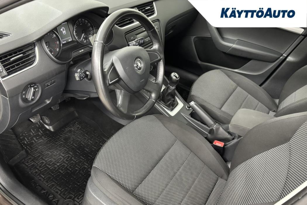 SKODA Octavia 2013