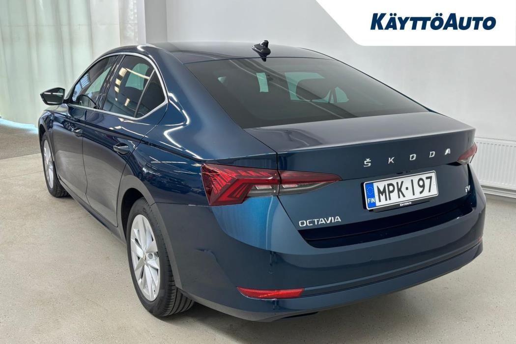 SKODA Octavia 2024
