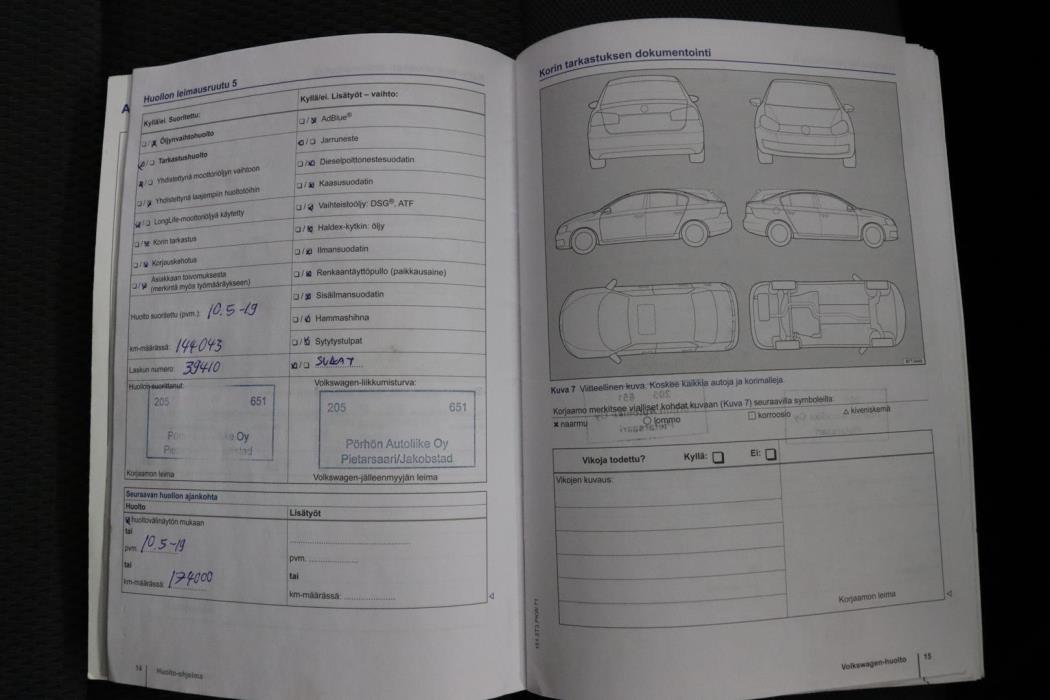 VOLKSWAGEN Golf Sportsvan 2014