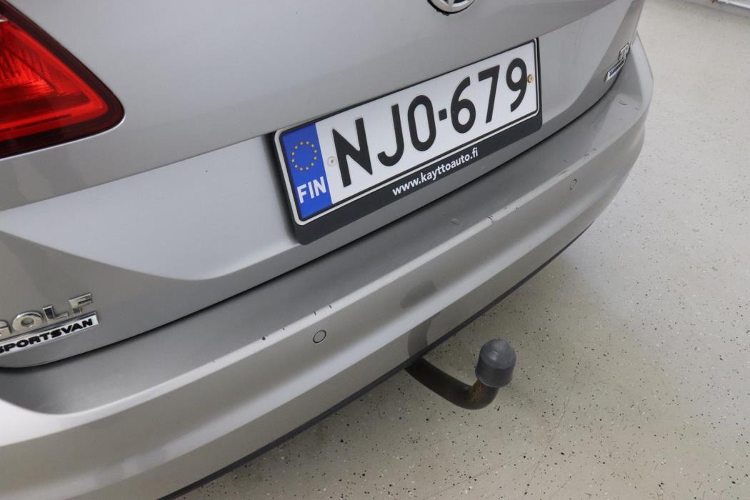 VOLKSWAGEN Golf Sportsvan 2014