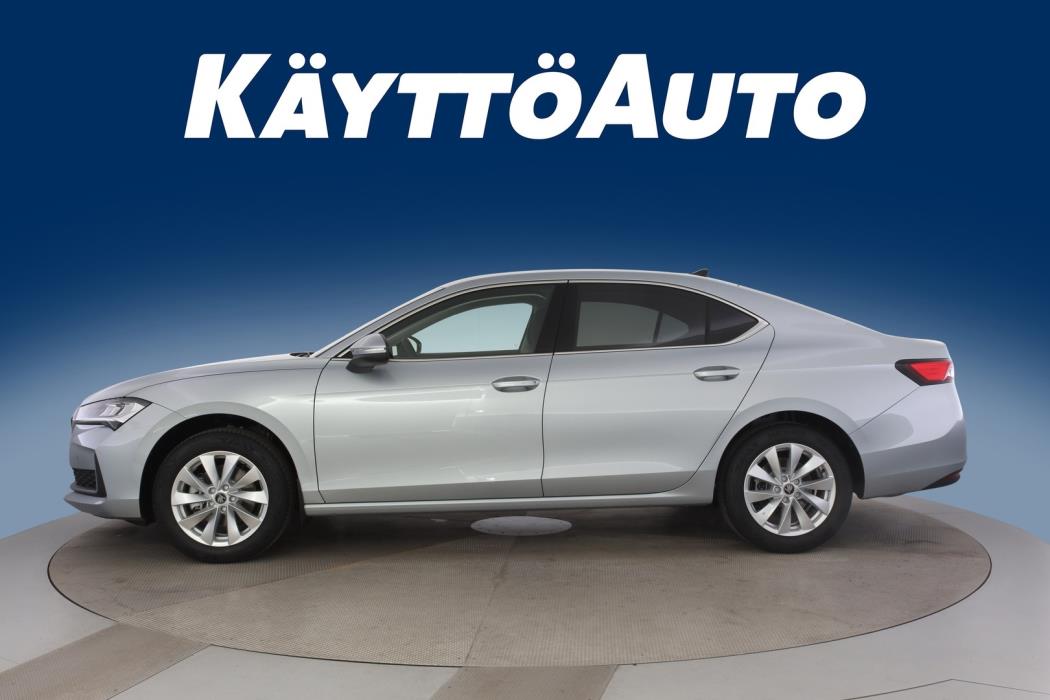 SKODA Superb 2026