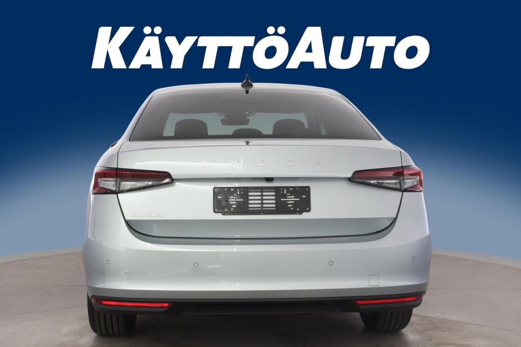 SKODA Superb 2026