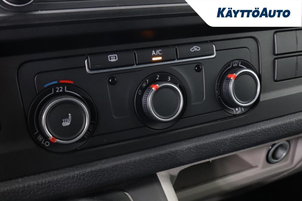 VOLKSWAGEN Transporter 2015