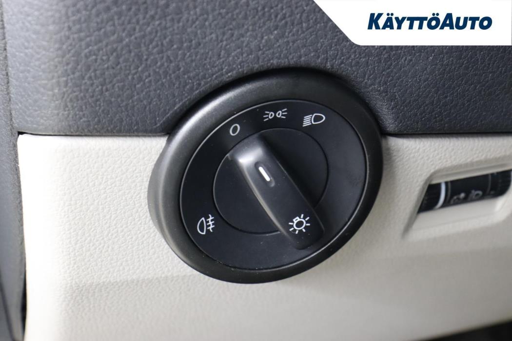 VOLKSWAGEN Transporter 2015