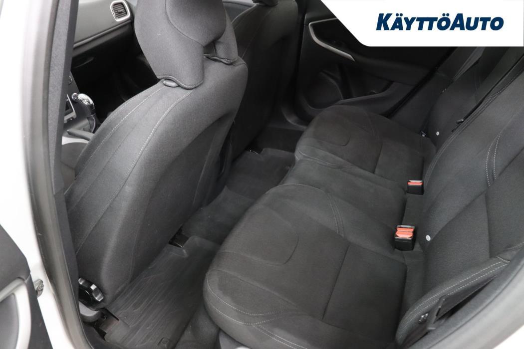 VOLVO V40 2012