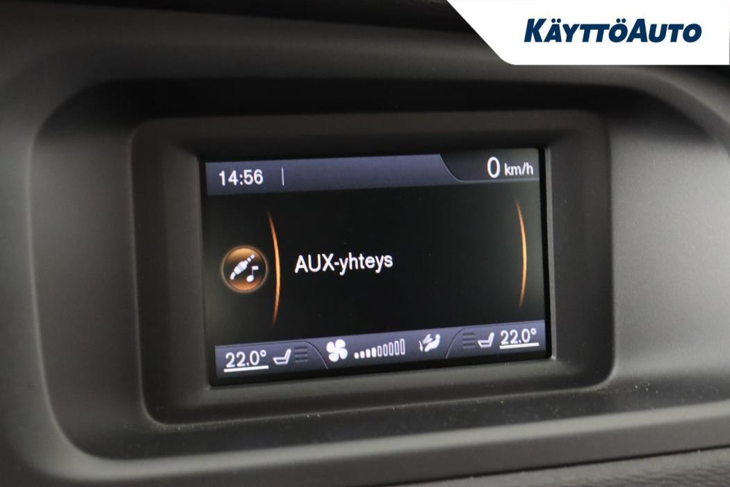 VOLVO V40 2012