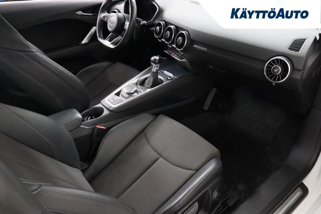 AUDI TT 2015