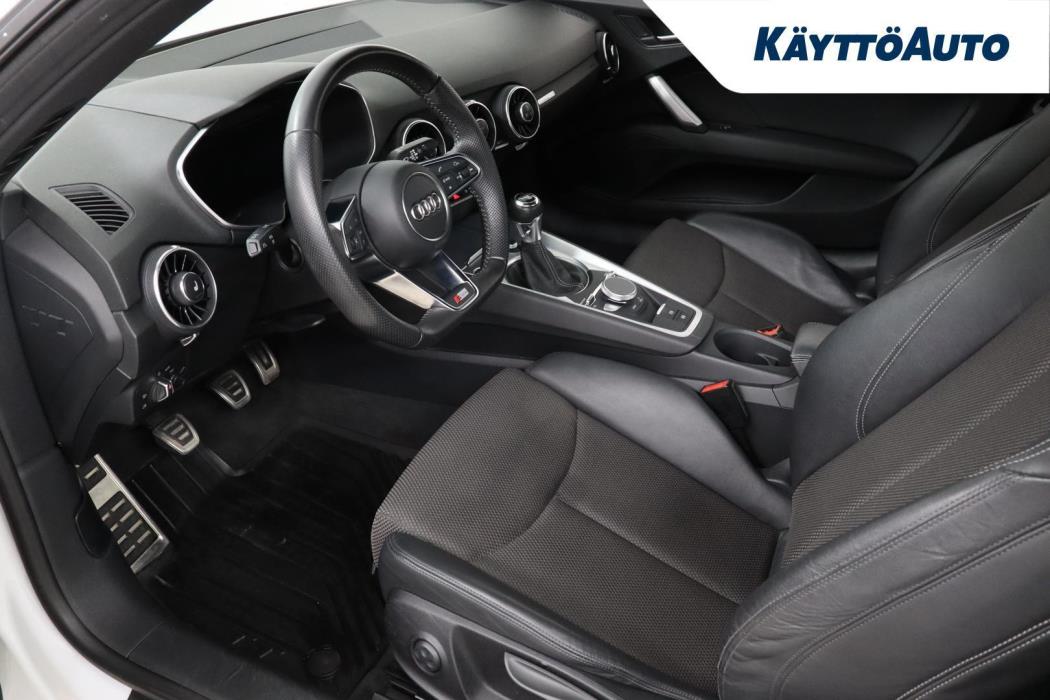AUDI TT 2015