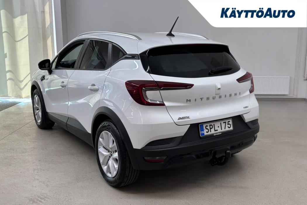 MITSUBISHI ASX 2023