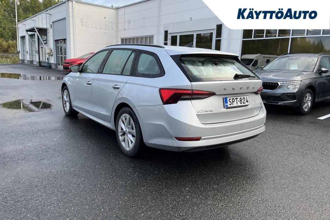 SKODA Octavia 2024
