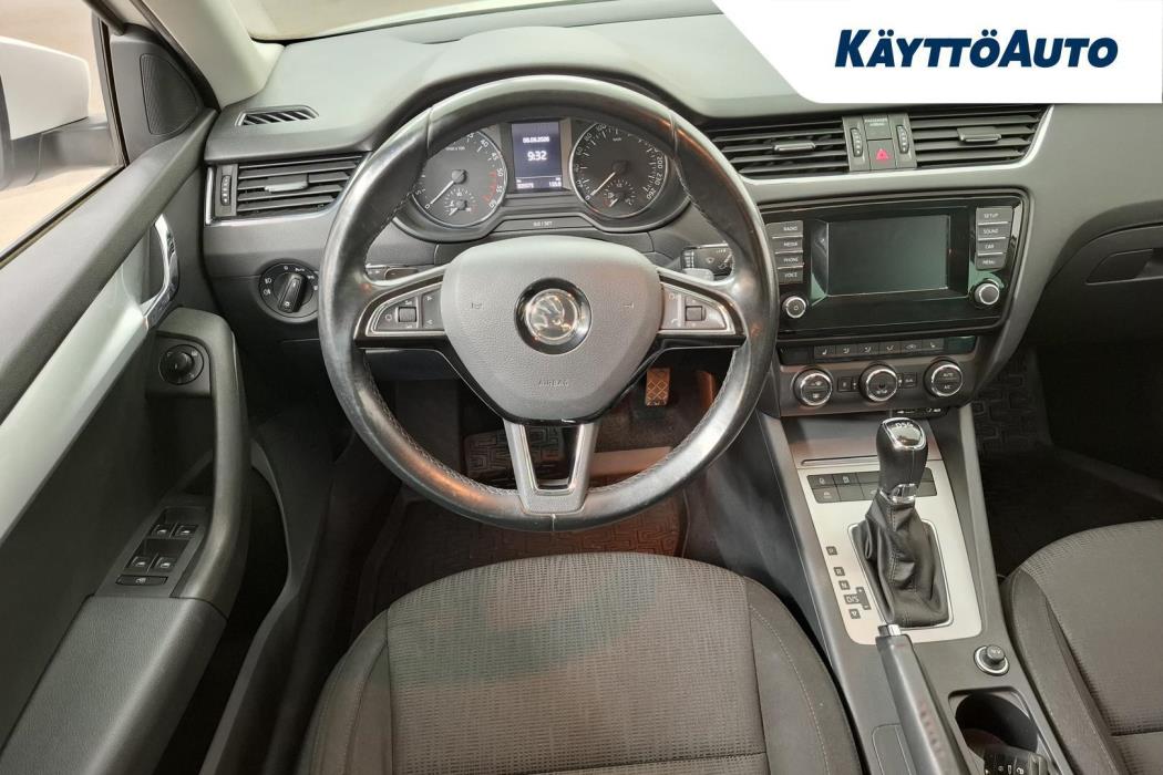 SKODA Octavia 2013