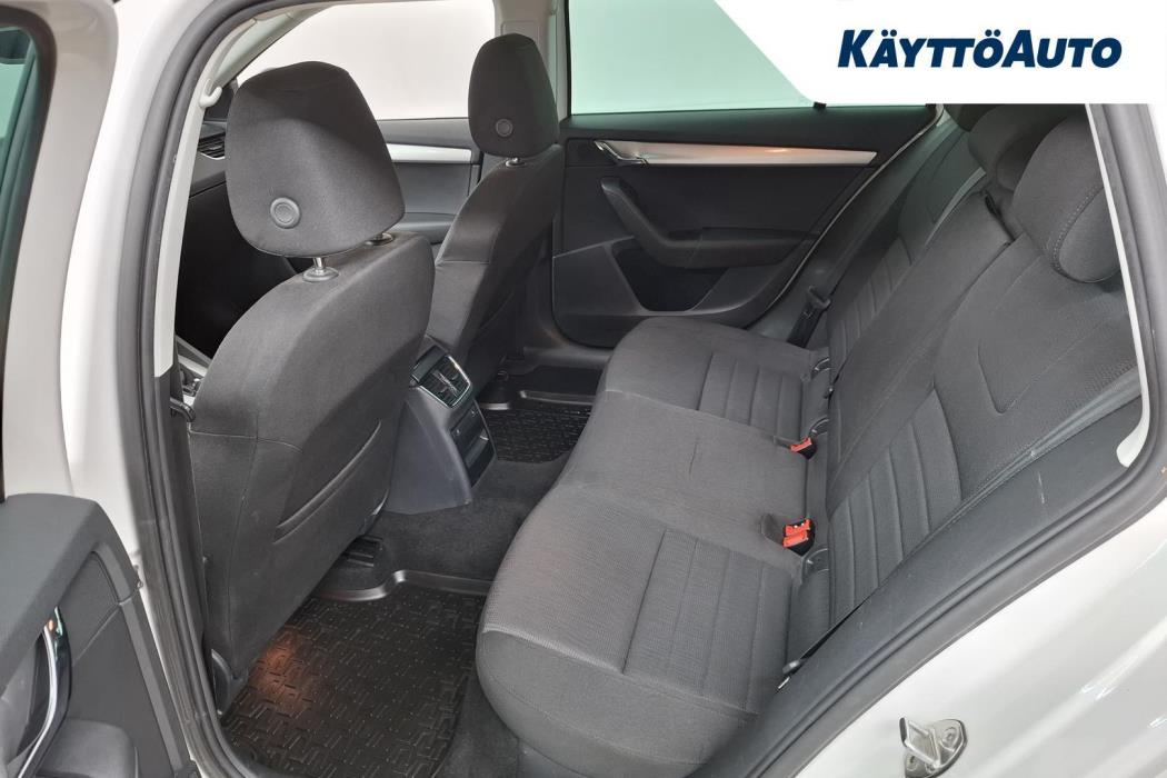 SKODA Octavia 2013