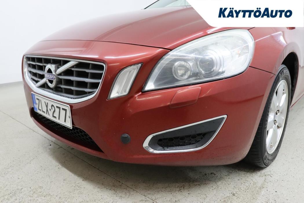 VOLVO V60 2010