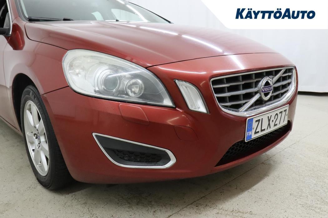 VOLVO V60 2010