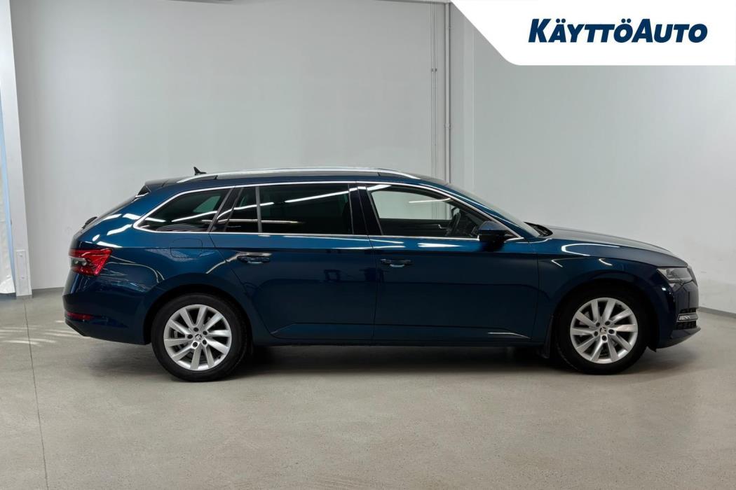 SKODA Superb 2022