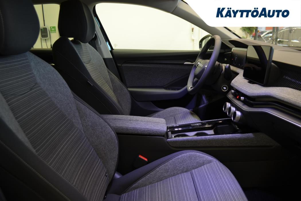SKODA Superb 2026