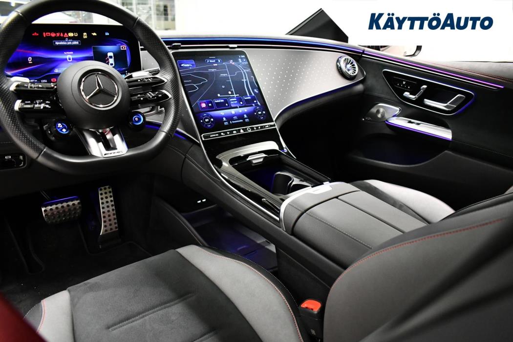 MERCEDES-BENZ EQE 2023