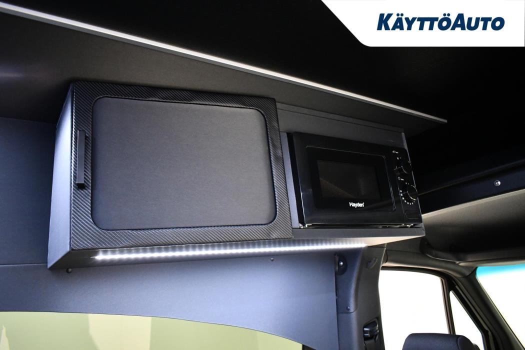 MERCEDES-BENZ Sprinter 2025