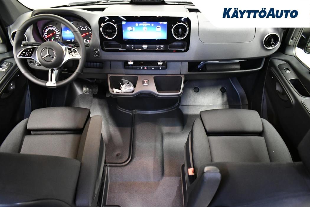 MERCEDES-BENZ Sprinter 2025