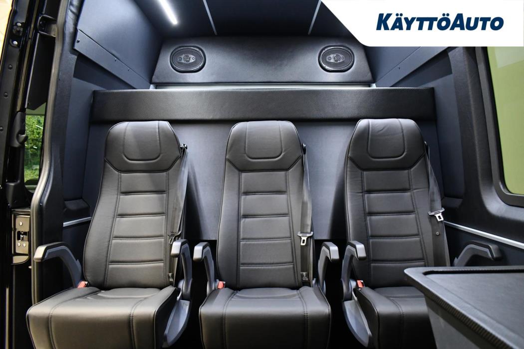 MERCEDES-BENZ Sprinter 2025