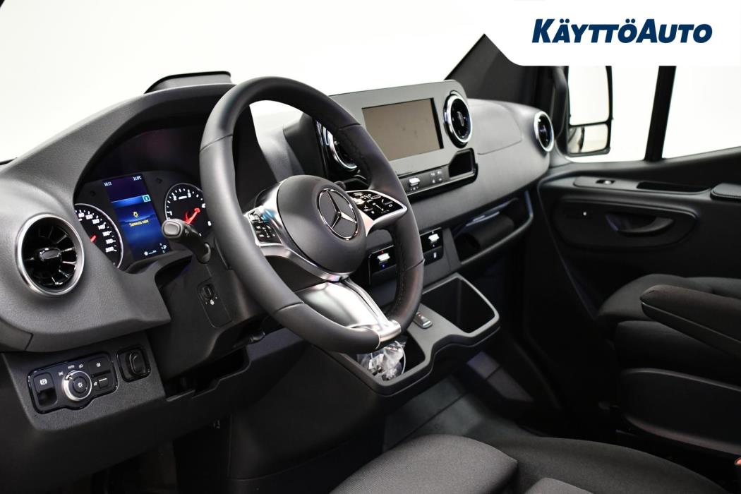 MERCEDES-BENZ Sprinter 2025