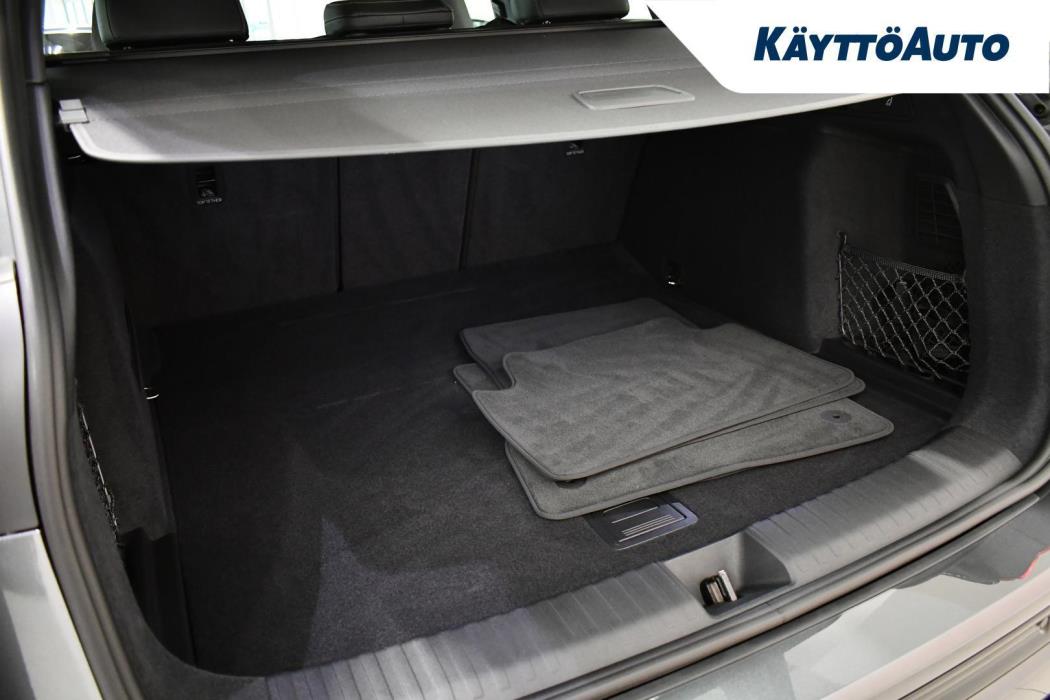 AUDI SQ6 e-tron 2025