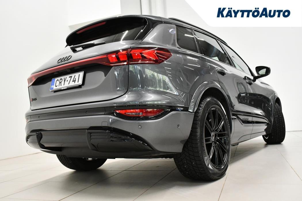 AUDI SQ6 e-tron 2025