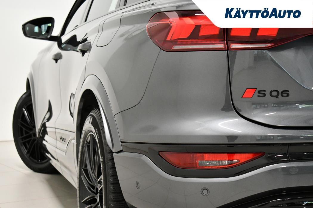 AUDI SQ6 e-tron 2025