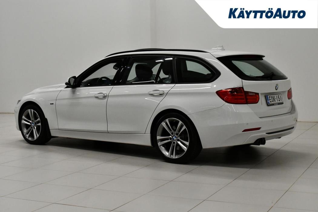 BMW 330 2015