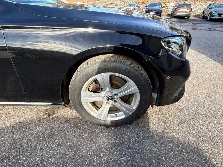 MERCEDES-BENZ E 2017