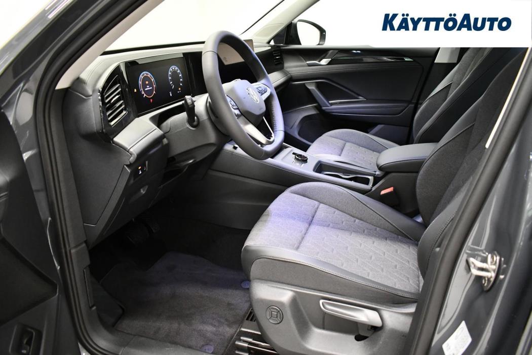 VOLKSWAGEN Tiguan 2026