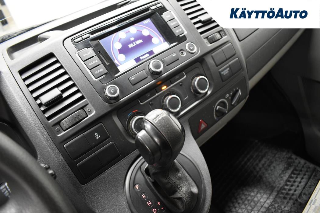 VOLKSWAGEN Transporter 2011