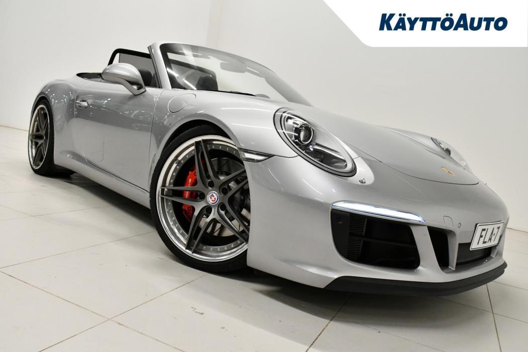 PORSCHE 911 2016