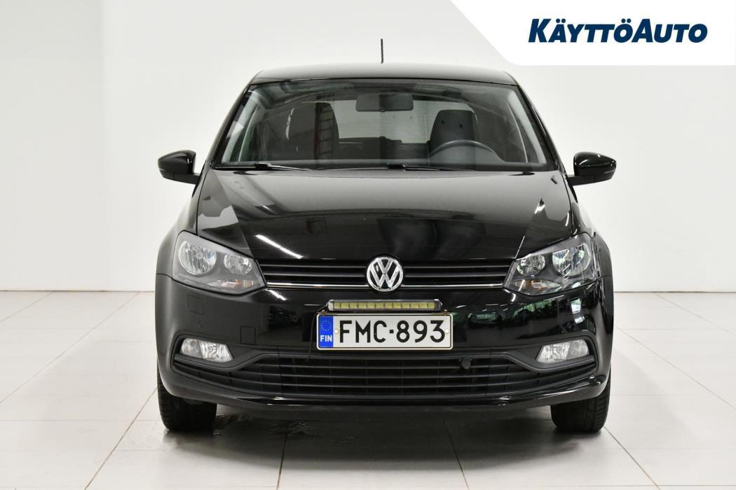 VOLKSWAGEN Polo 2015