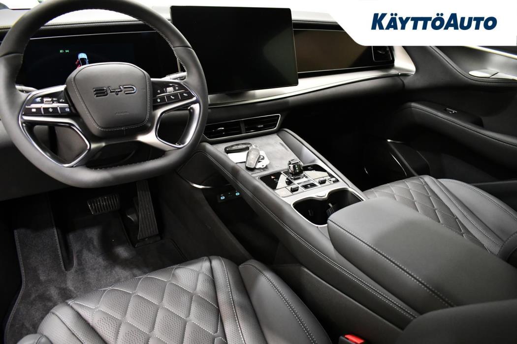 BYD Sealion 7 2024