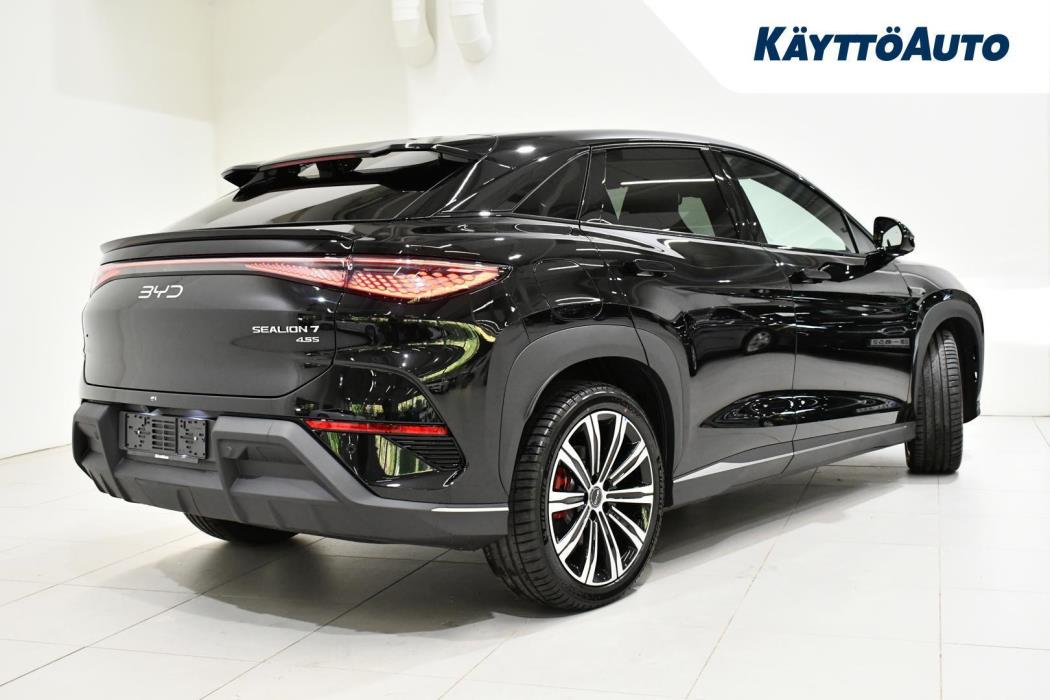 BYD Sealion 7 2024