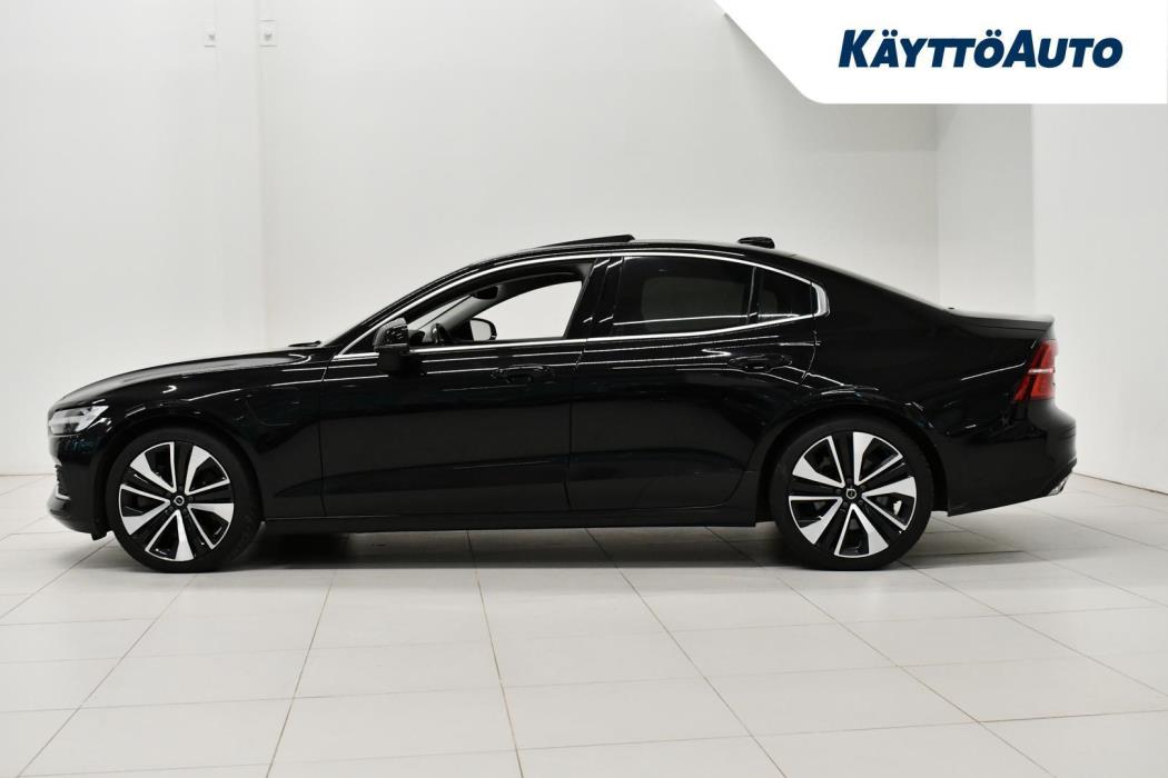 VOLVO S60 2022