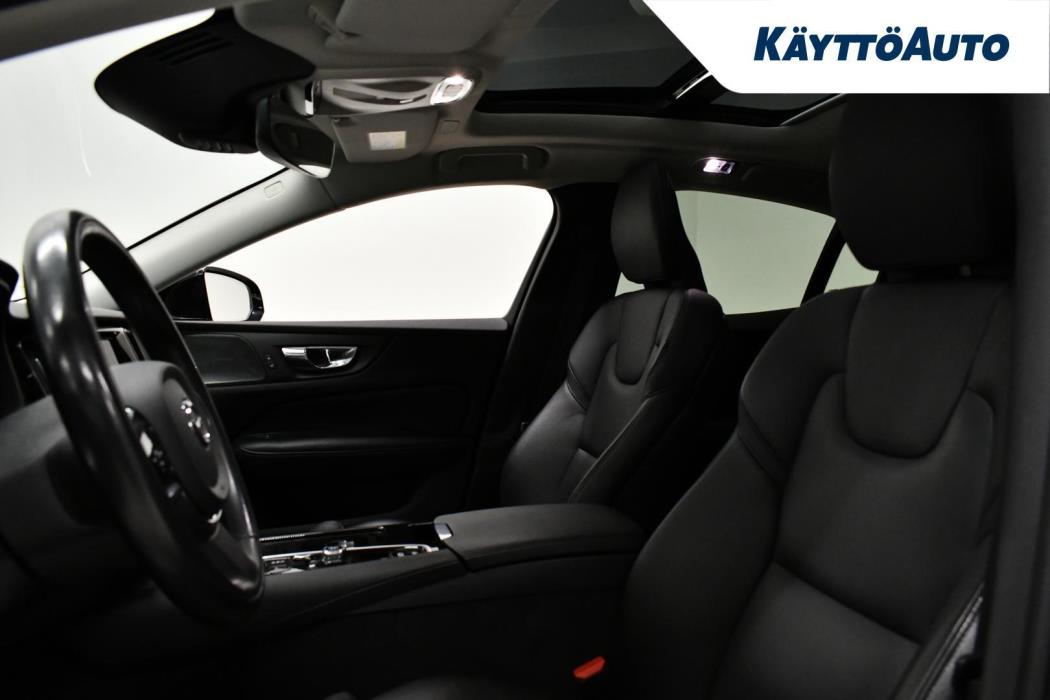VOLVO S60 2022