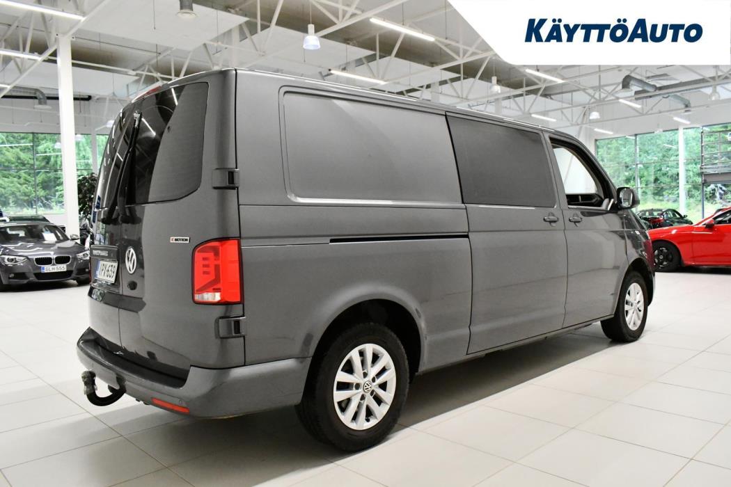 VOLKSWAGEN Transporter 2022