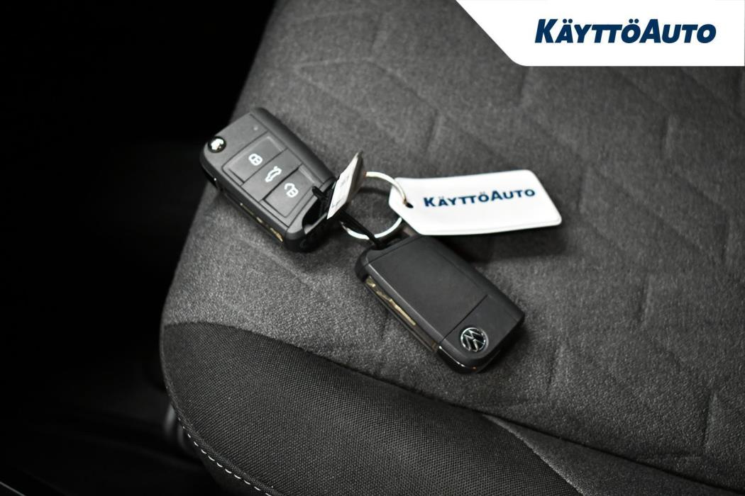 VOLKSWAGEN T-Cross 2025