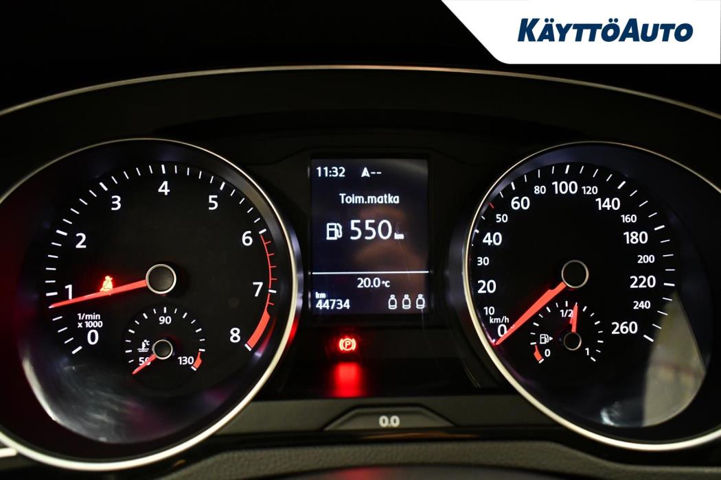 VOLKSWAGEN Passat 2016