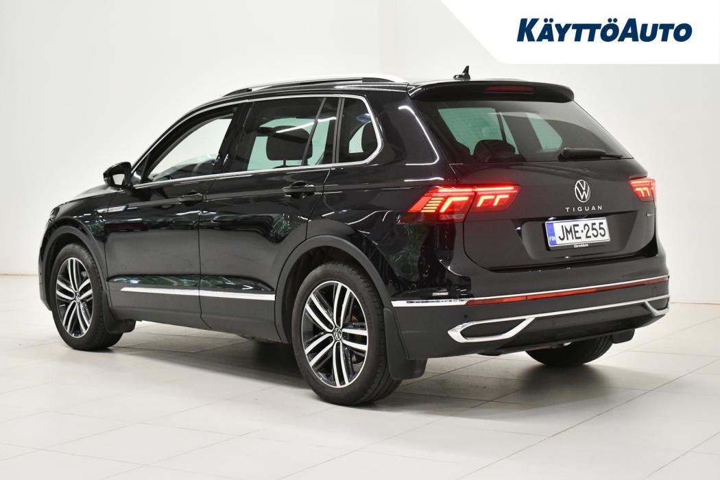 VOLKSWAGEN Tiguan 2021