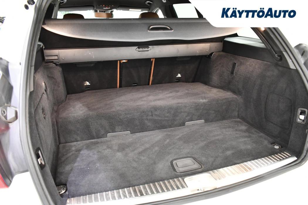 MERCEDES-BENZ C 2021