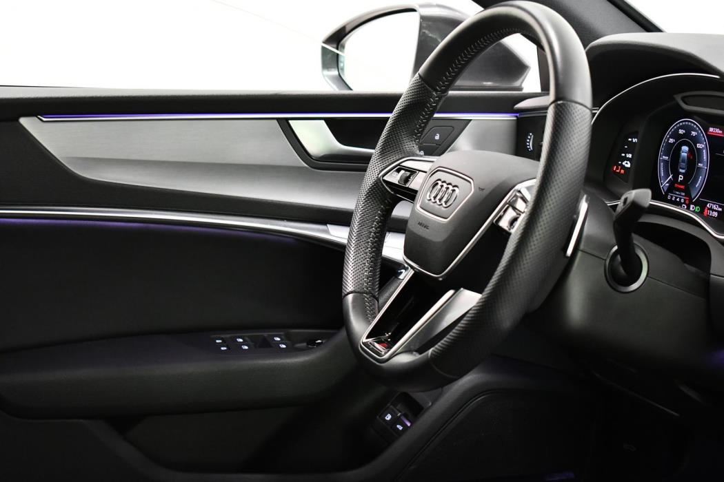AUDI A7 2021