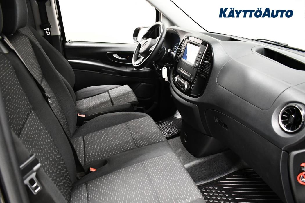 MERCEDES-BENZ Vito 2023