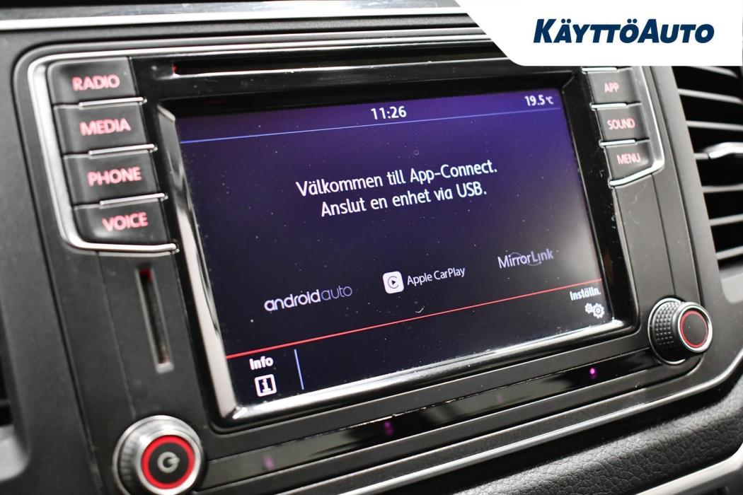 VOLKSWAGEN Amarok 2018