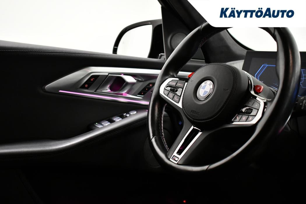 BMW XM 2023