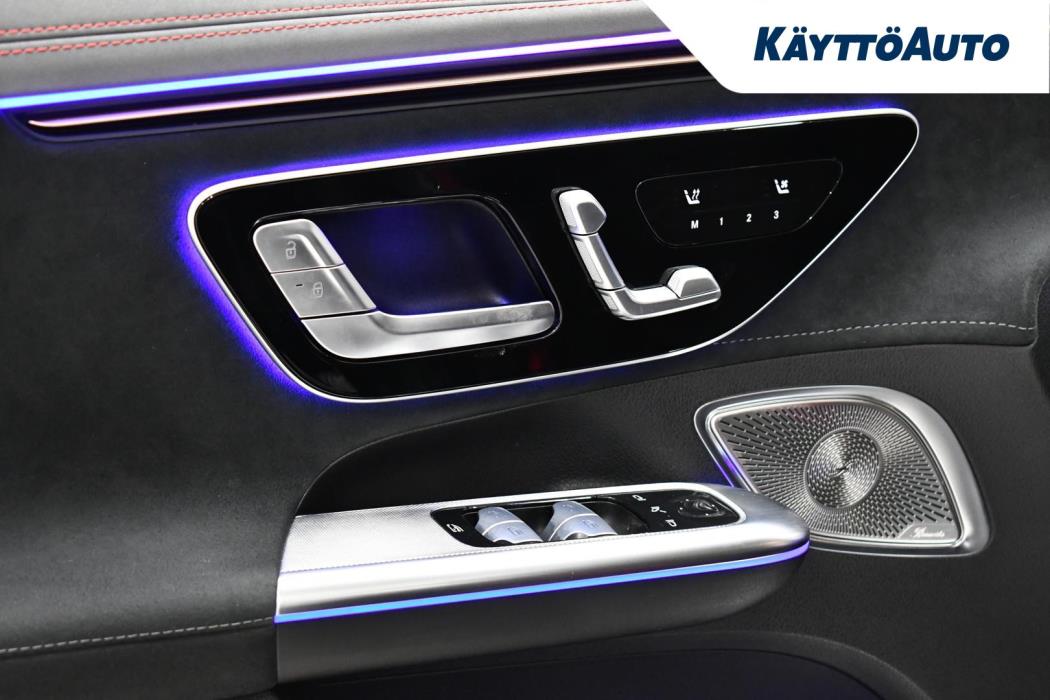 MERCEDES-BENZ EQE 2023