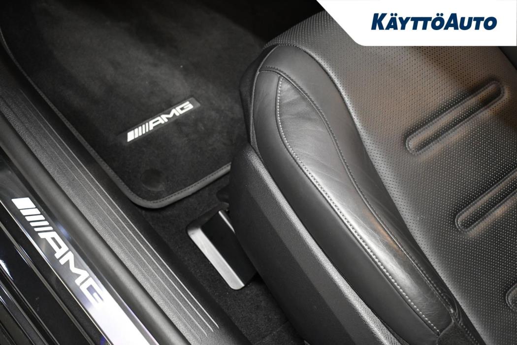 MERCEDES-BENZ EQE 2023